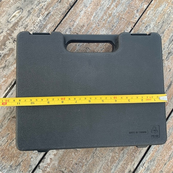 Shock Proof Carry On Protective Brief Case - Picture 2 of 12